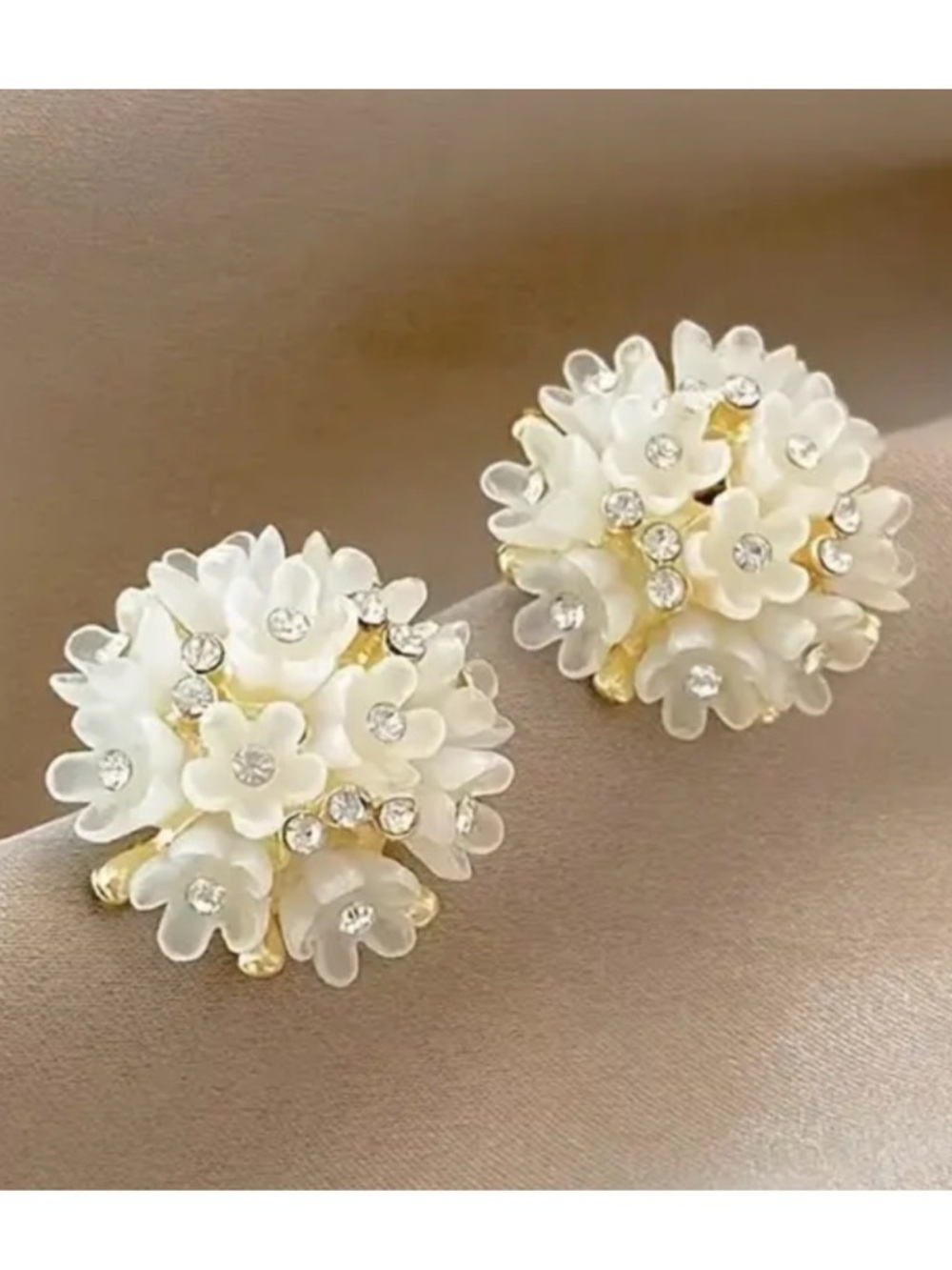 White Floral Cluster Stud Earrings - Elegant Women's Jewelry